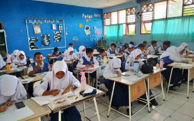 “Bebas Plastik Sekali Pakai” SMPN 30 Surabaya: Aksi Nyata Menuju Sekolah Peduli Lingkungan